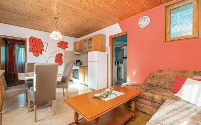 Beautiful Home in Lovran With Wifi and 1 Bedrooms