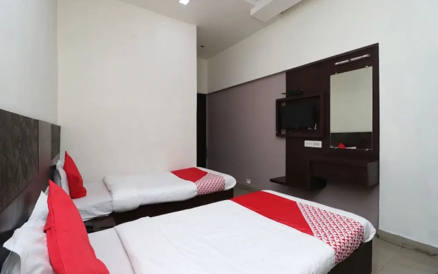 Oyo 29640 Hotel Payal
