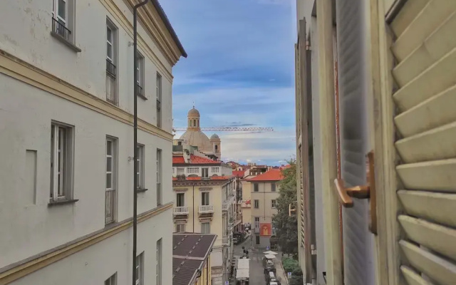 Conte Verde 10 con Balcone by Wonderful Italy