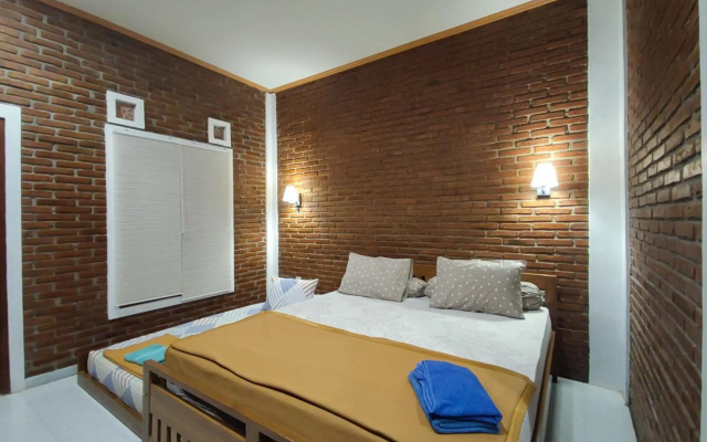 Genthong Homestay - Hostel