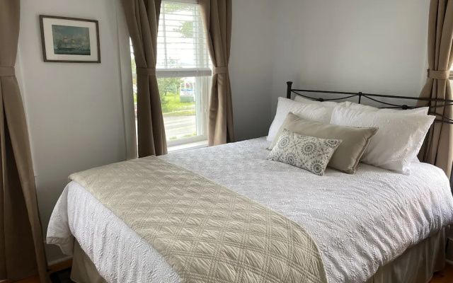 Spouter Inn Bed & Breakfast