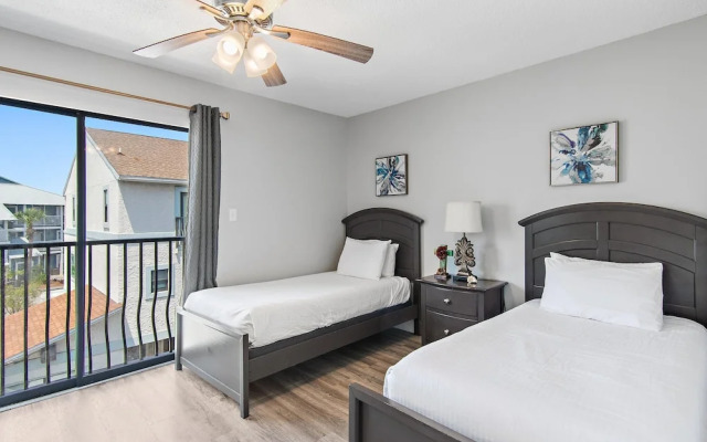 Costa Vista Townhouse #8