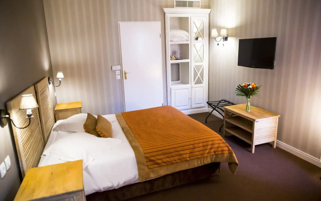 Hotel Almoria