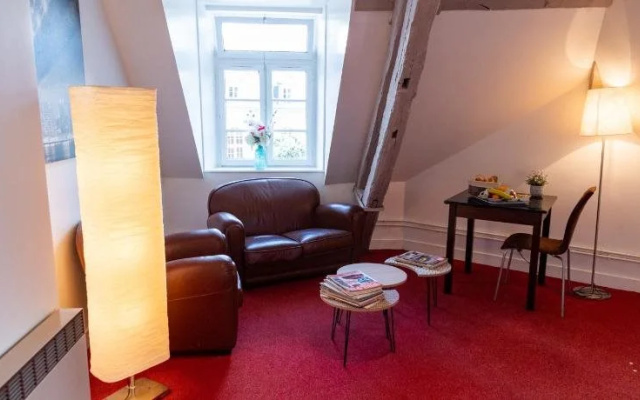 Hotel Henri IV
