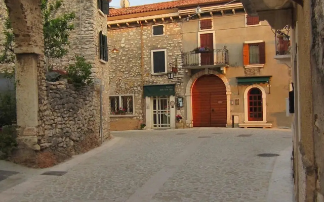 Dalla Rosa Alda
