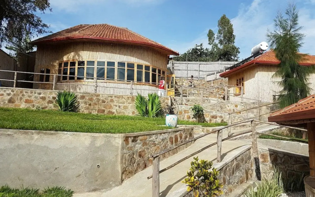 Macheo Ecolodge Camping