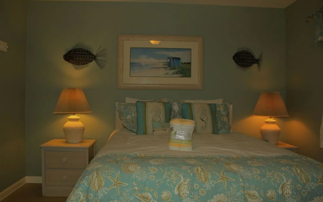 Capri 121 1 Bedroom 1 Bathroom Condo