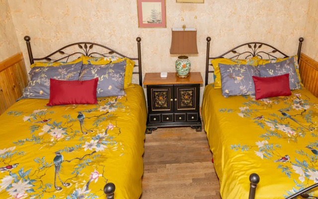 The Hand Hotel