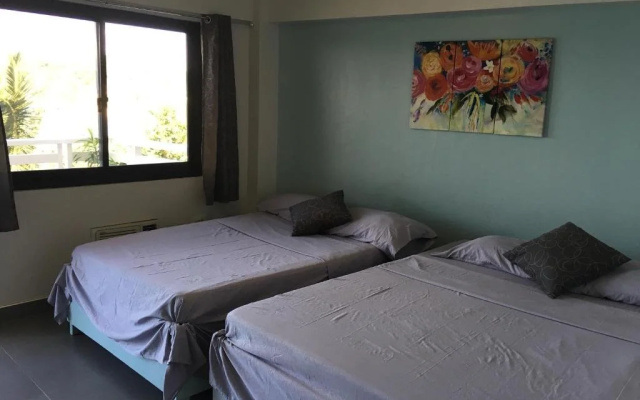 Playa Blanca Beach Resort & Dive Centre