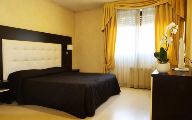 JR Hotels Bologna Amadeus