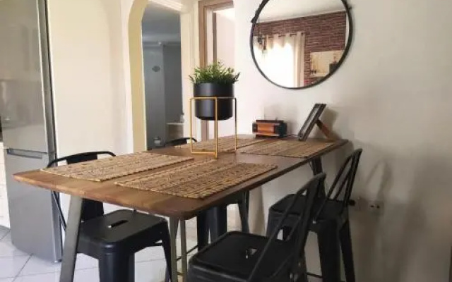 Elia Apartment