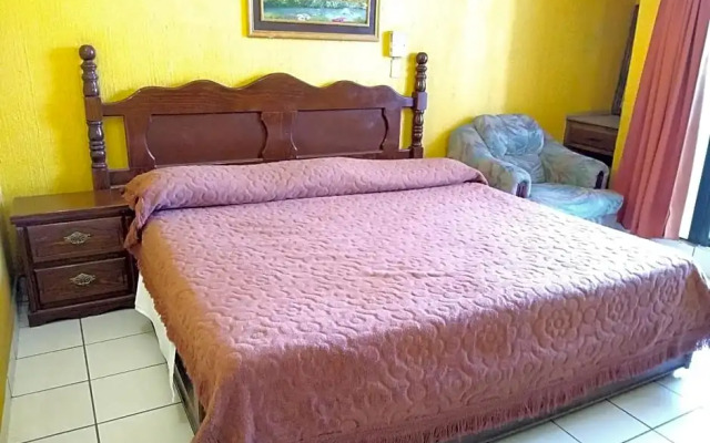Hotel Real