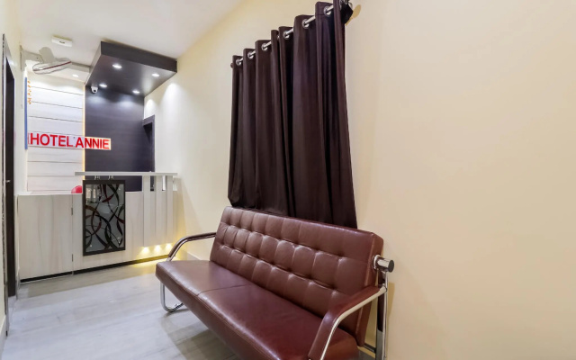 OYO Flagship 45144 Hotel Annie