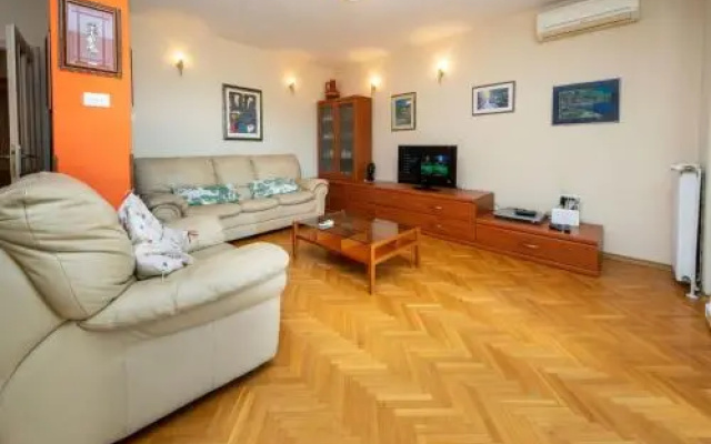 Apartment Matko