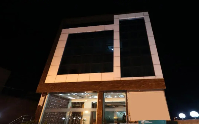 A K Regency Hotel By OYO Rooms