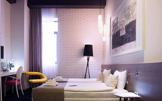 Eter Hotel