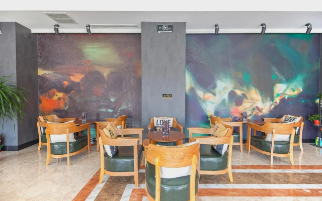 Pengyuhao Hotel