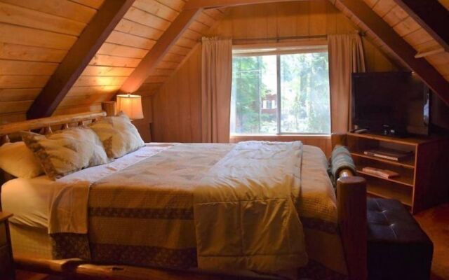 Elk Country Cabin