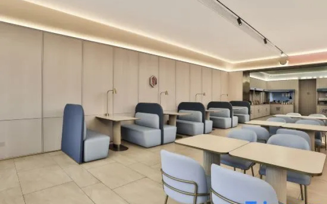 Shen Tang Wan Grand Hotel (Zhongda Intime Shopping Center & Shulan Hospital Branch)