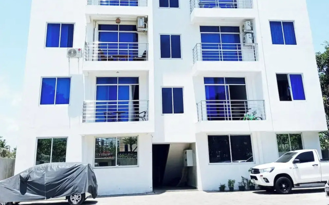 Apartment Sleeps 6 With Free Parking