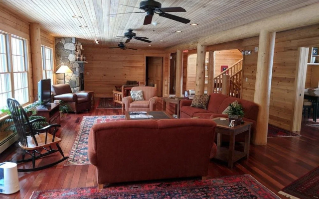 Hostel Of Maine