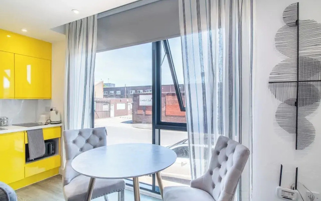 Deluxe Studio Apartment by Sheffield City Centre