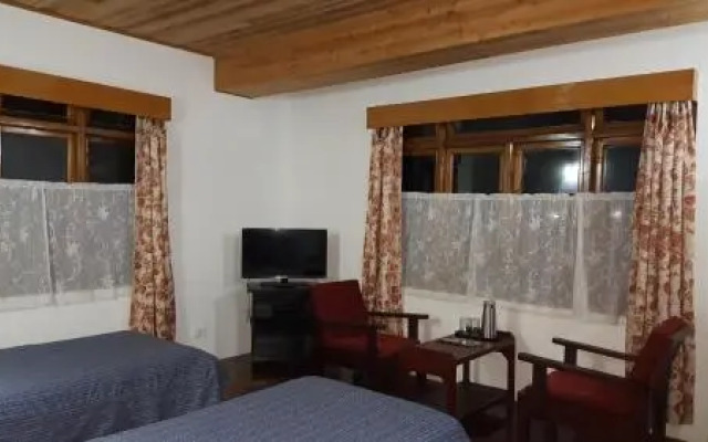 Mintokling Guest House