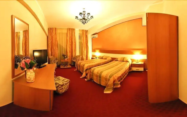Andre's Hotel