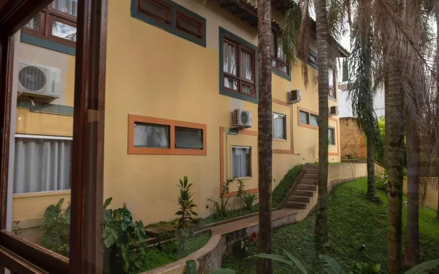 Hotel Vila das Palmeiras