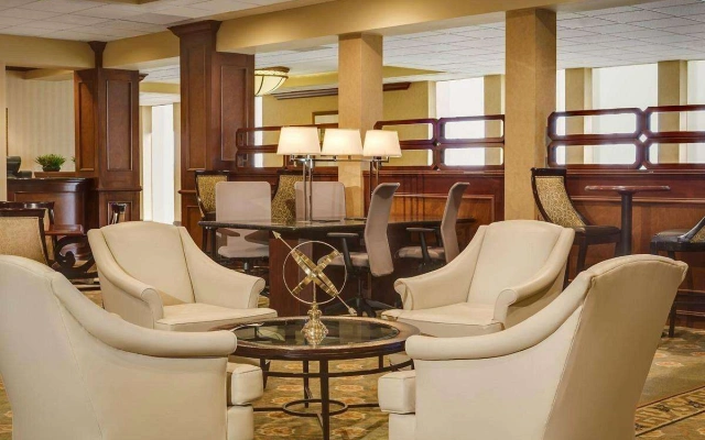 Wyndham Omaha / West Dodge