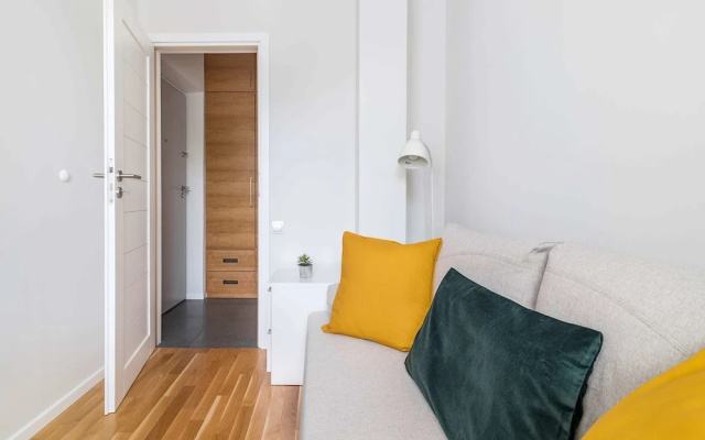 Teatr Wielki 2-Bedroom Apartment