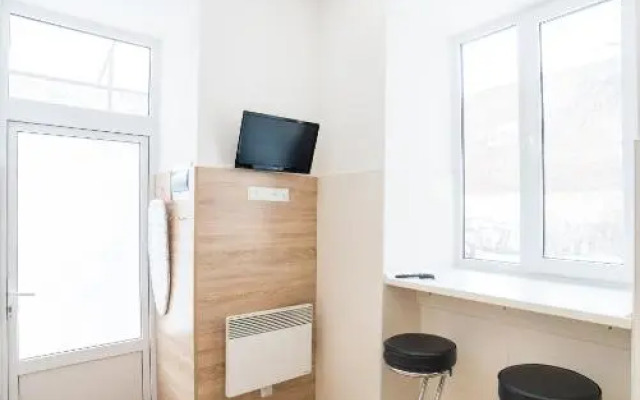 Mini Apartment on Kulisha 29-3