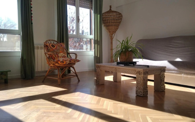 Casa Paseo del Tajo-CON PARKING GRATIS - 2 HABITACIONES