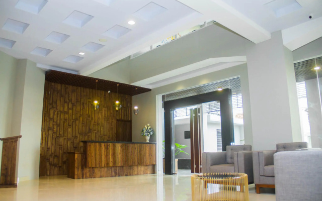Hotel Grand Kutilang