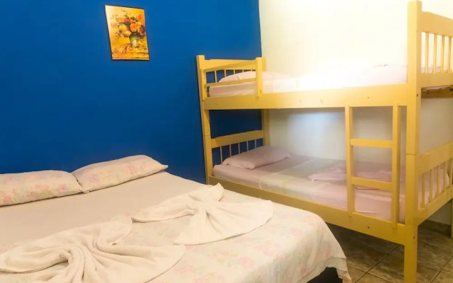 Hostel Catarinos Guesthouse