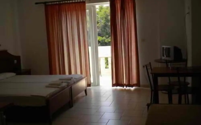 Marianthi Hotel