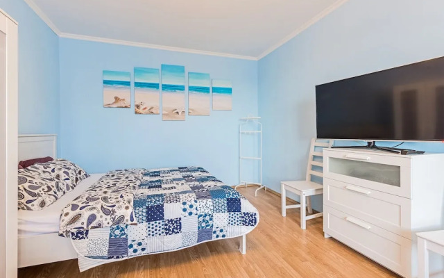 InRoomSPb