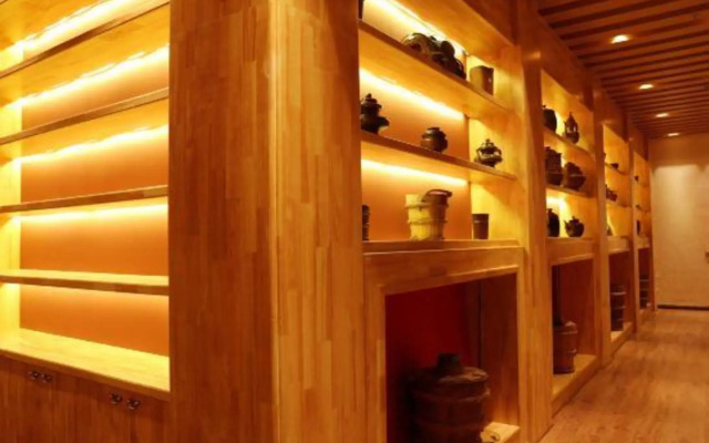 Gusiluo Hotel
