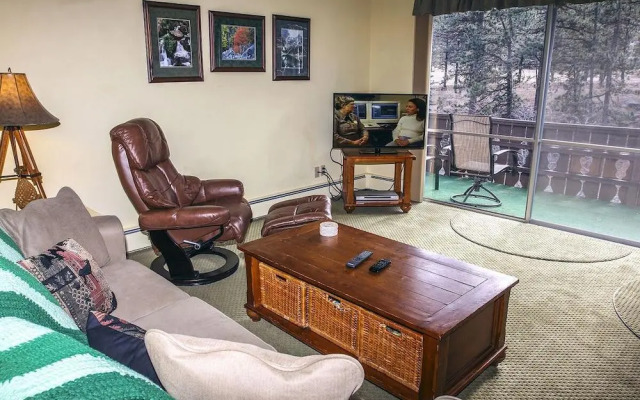 Fawn Valley Inn: 240