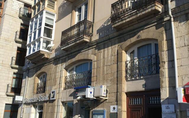 Отель Hostel Santander Испания, Сантандер - отзывы, цены и фото номеров - забронировать отель Hostel Santander онлайн вид на фасад