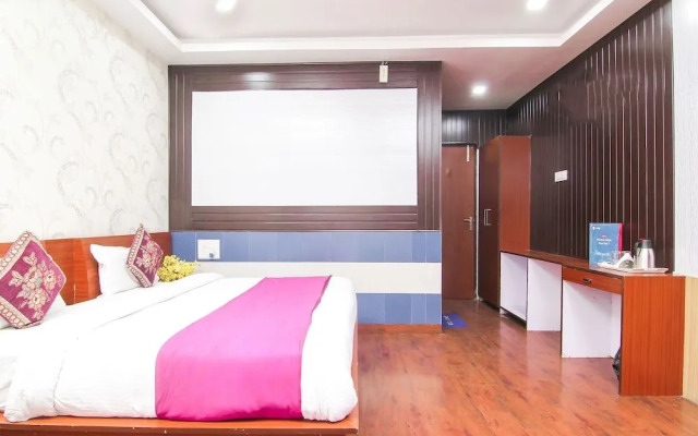 OYO 4308 Hotel Zaarang Inn