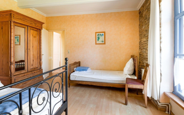 Luxurious Mansion in Castle Grounds in Lantheuil