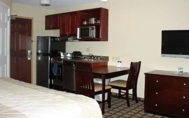 Suburban Extended Stay Coralville