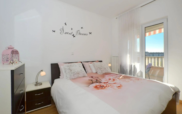 Apartmani Adela