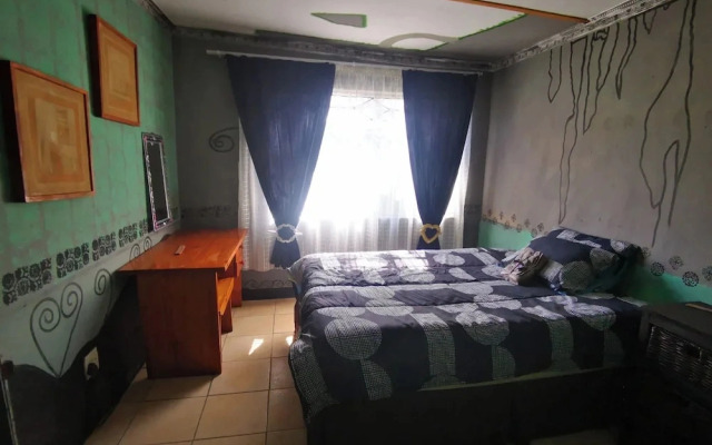 The Wagon Wheel Family Guest House