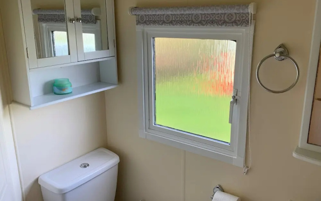 Fantastic Holiday Caravan on a Small Country Site