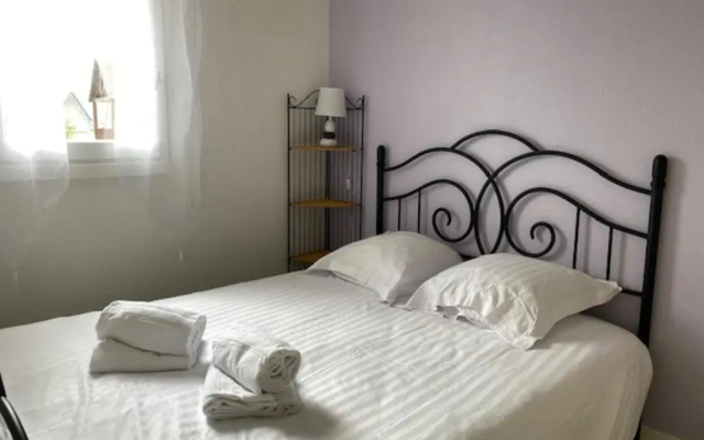 23m Peaceful With Balcony With Sea View !