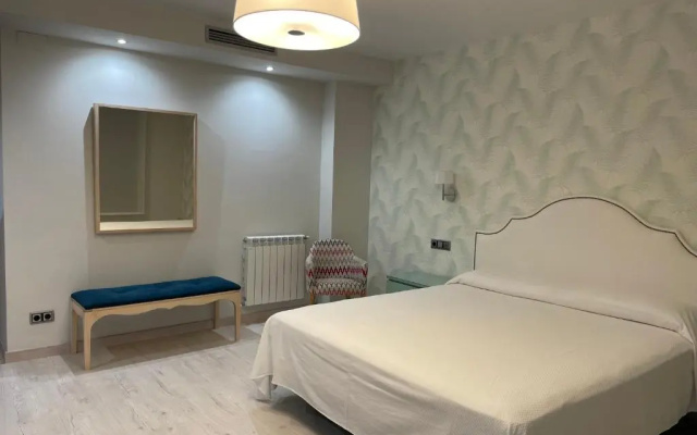Hostal Pirineos Ainsa