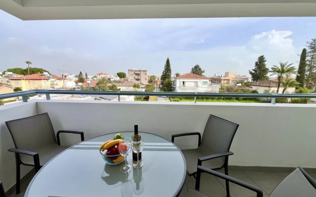 127 NIC - Stay Sun Line Apartment