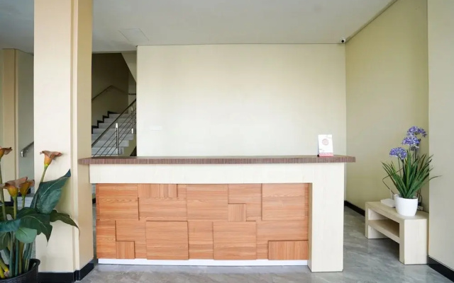 Cahaya 3 Hotel Near Juanda Airport